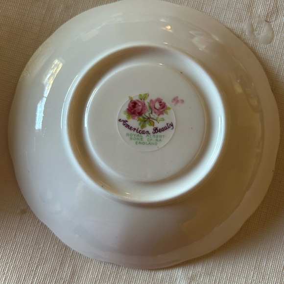 Royal Albert Tea Cup.  Bone China - Picture 7 of 9